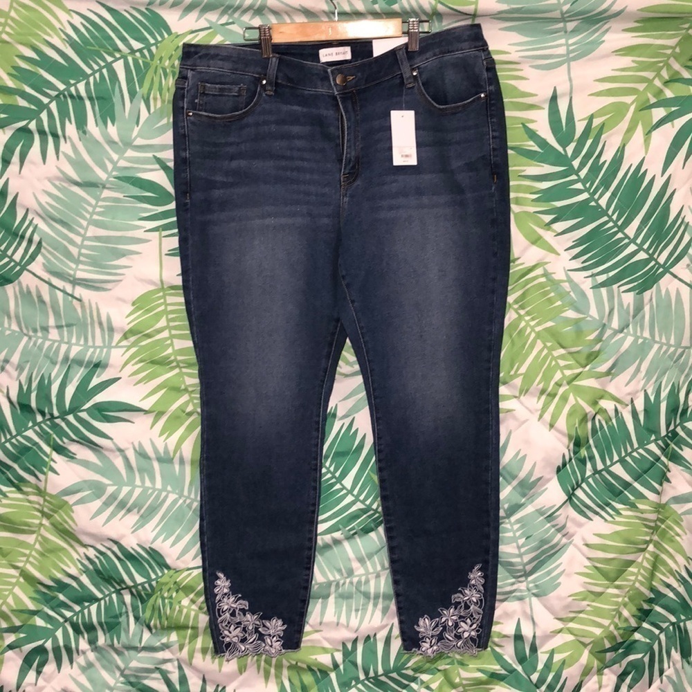 NWT Lane Bryant jeans flex magic waistband size 18